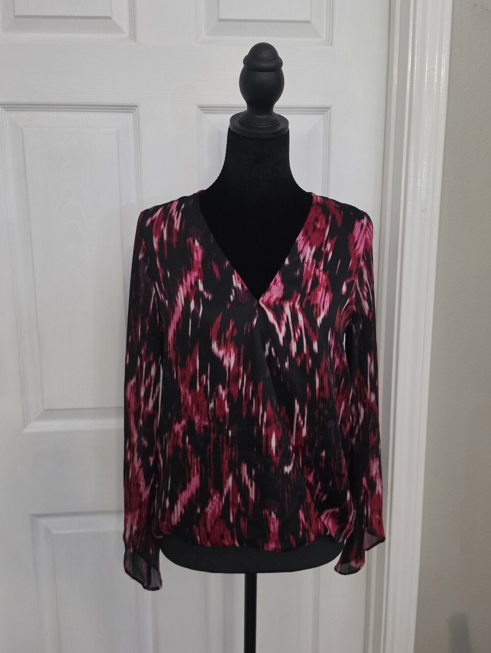 Vince Camuto Black Blouse with Red & Pink Abstract Print